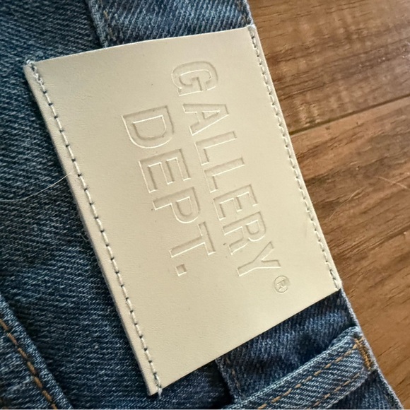 Gallery Dept Denim and Cream Jean Shorts - Picture 4 of 4